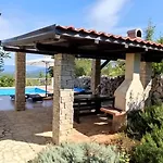 Veglia Villa Vrh