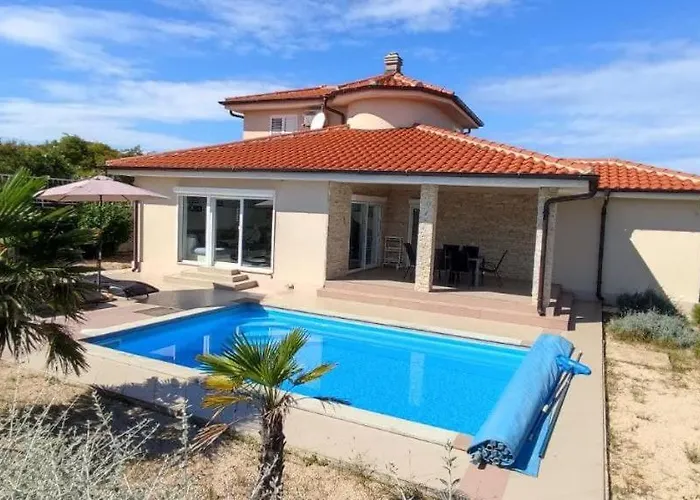 Veglia ヴィラ *