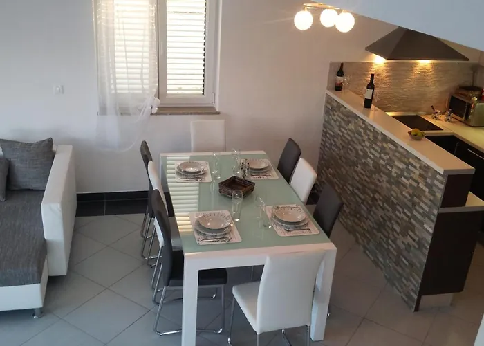 Villa Veglia Vrh (Krk)